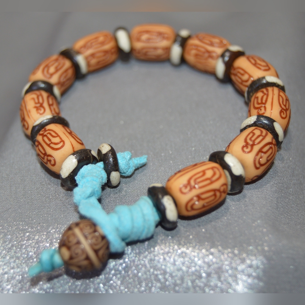 Unisex large bead and bone faux leather bracelet BU-8-004